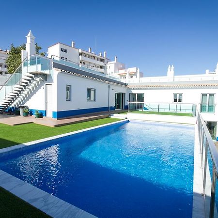 Peralux Hotel Exterior photo