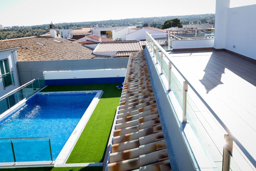 Peralux Hotel Exterior photo